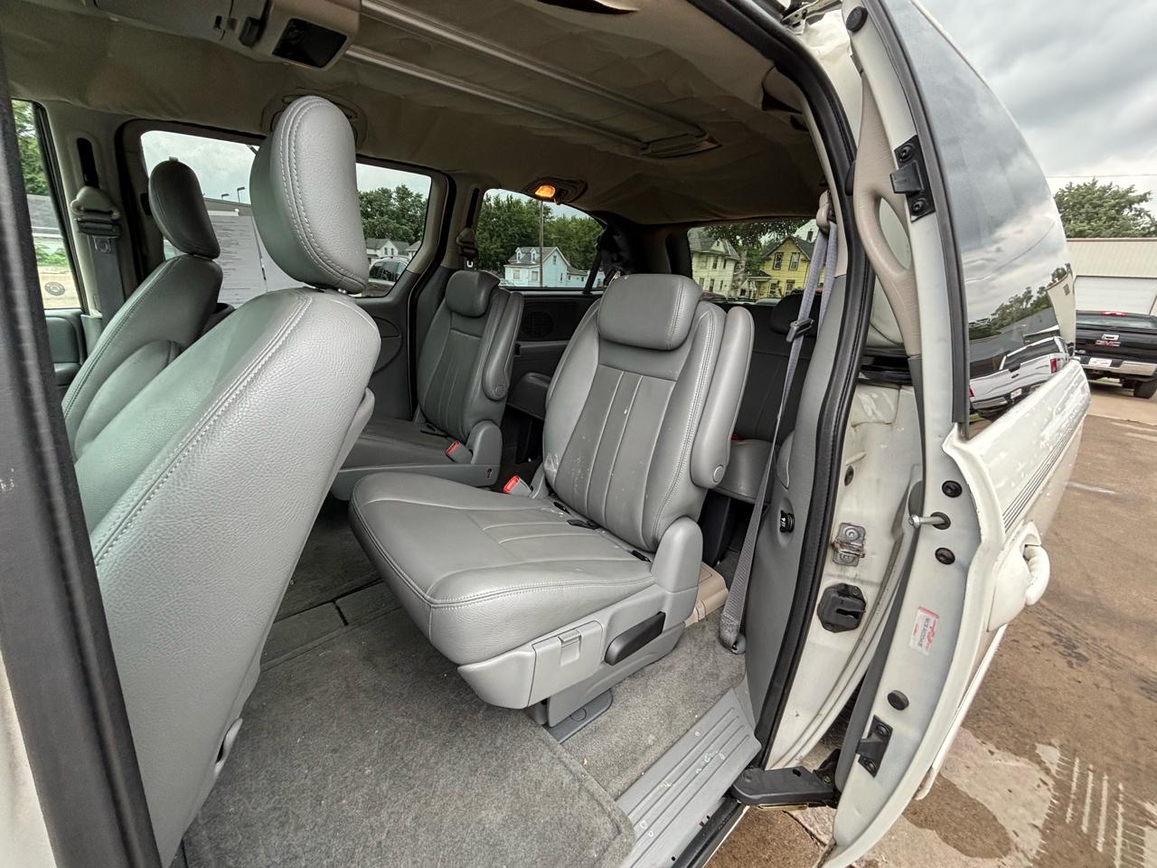 Dodge Grand Caravan SXT 2007