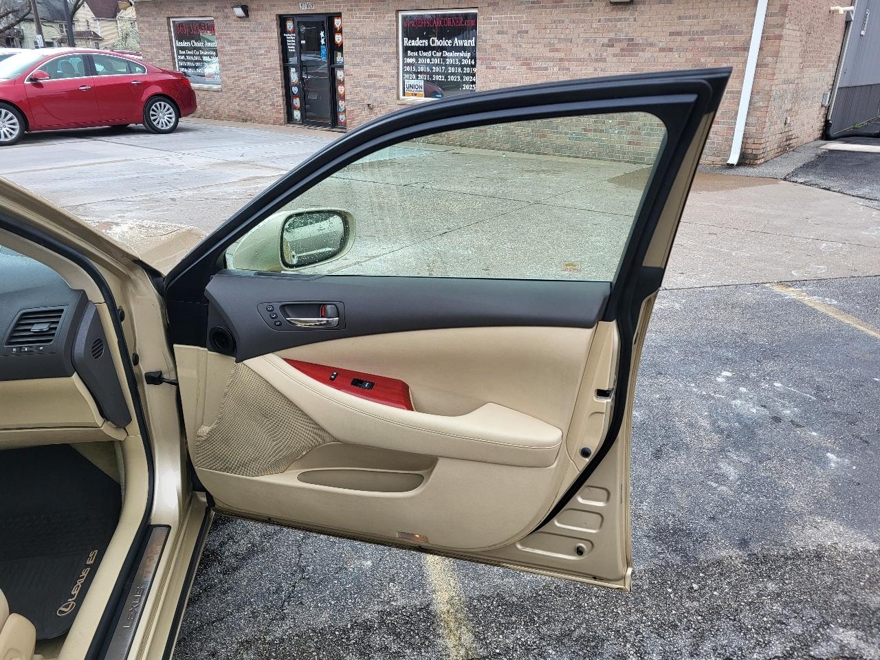 Lexus ES 350 Sedan 2009