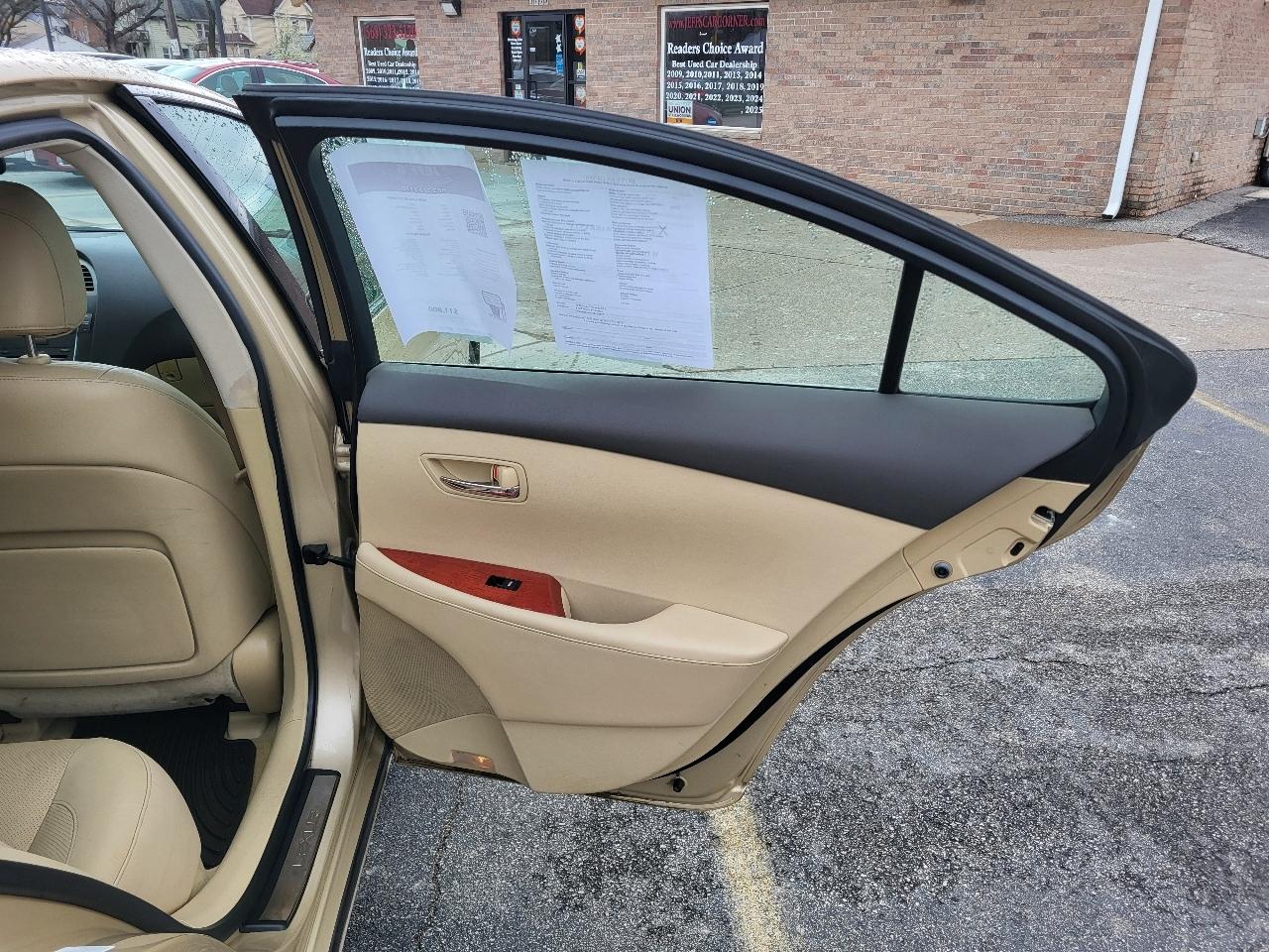 Lexus ES 350 Sedan 2009