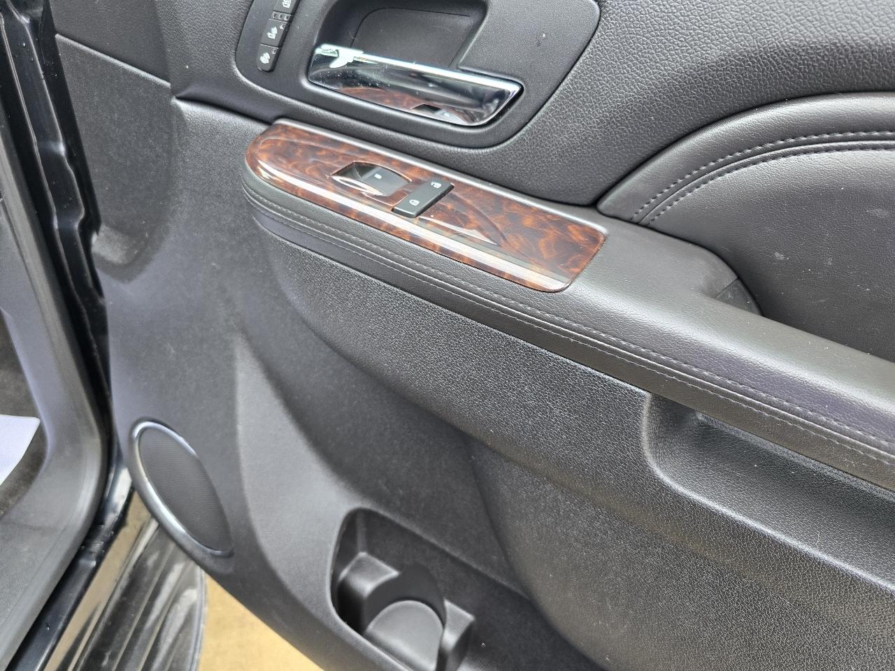 GMC Yukon Denali 2WD 2011