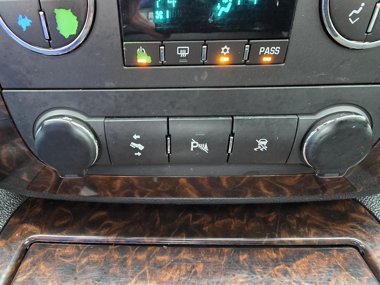 GMC Yukon Denali 2WD 2011