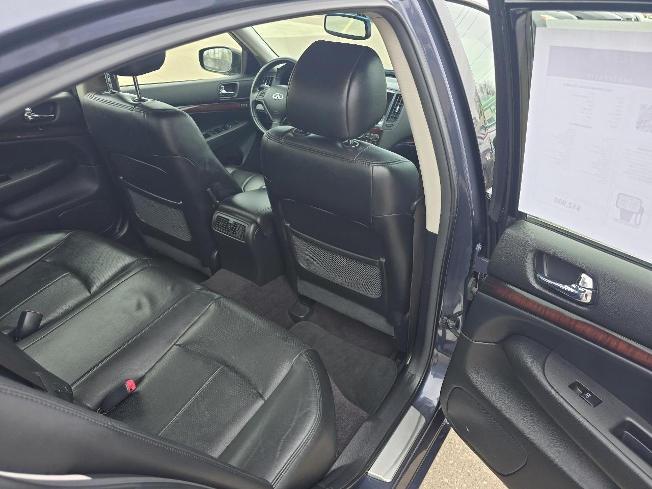 Infiniti G Sedan 37x AWD 2012