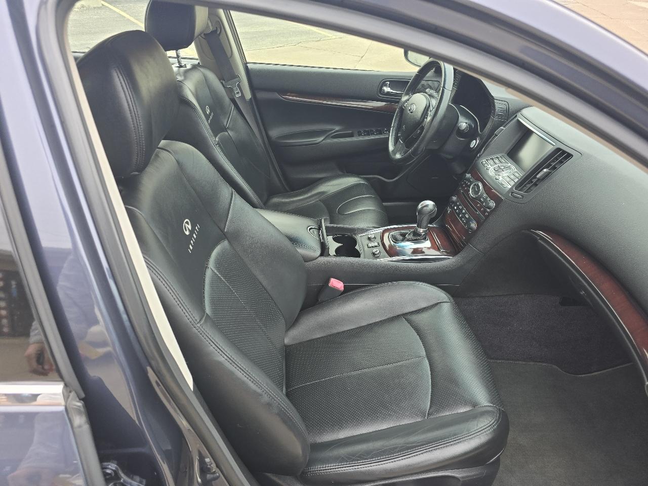 Infiniti G Sedan 37x AWD 2012