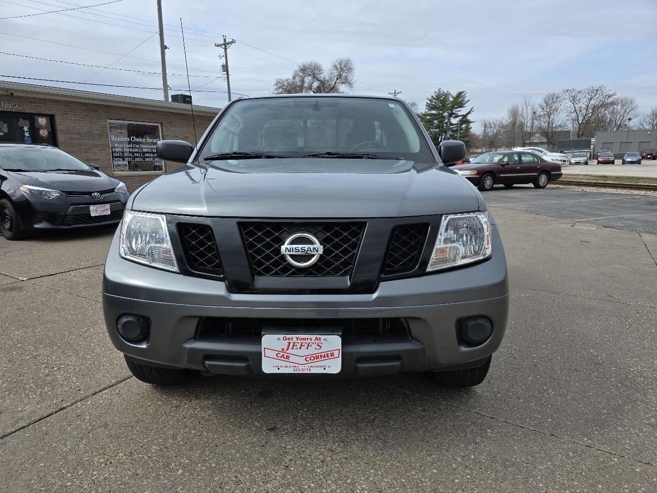 Nissan Frontier SV King Cab 4WD at 2019