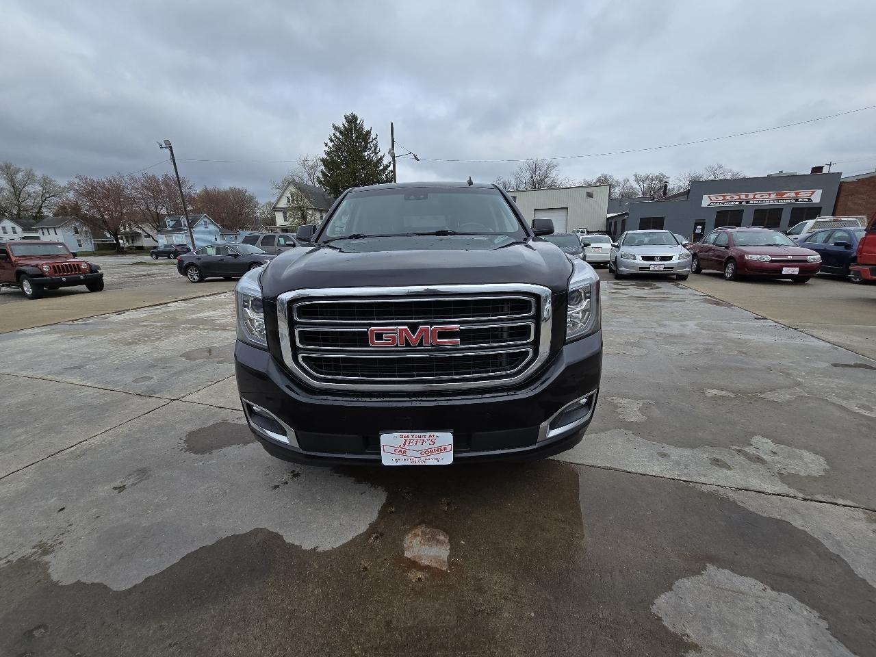 GMC Yukon SLT 4WD 2015