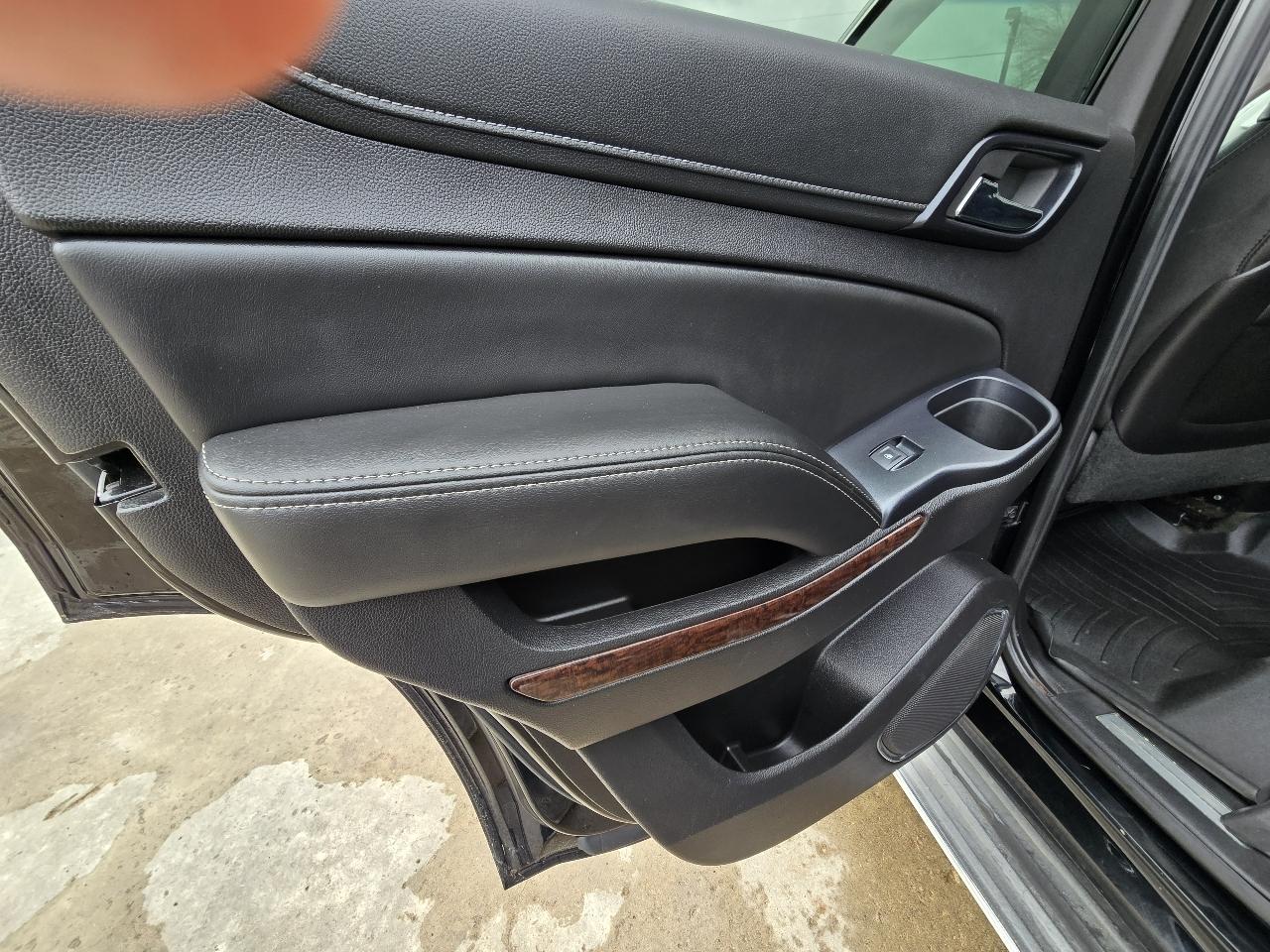 GMC Yukon SLT 4WD 2015