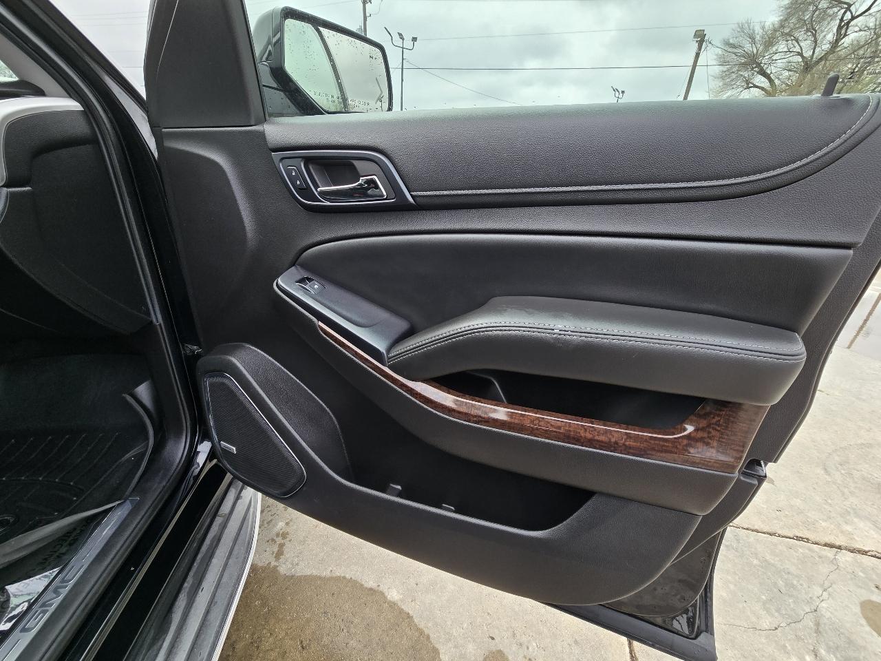 GMC Yukon SLT 4WD 2015