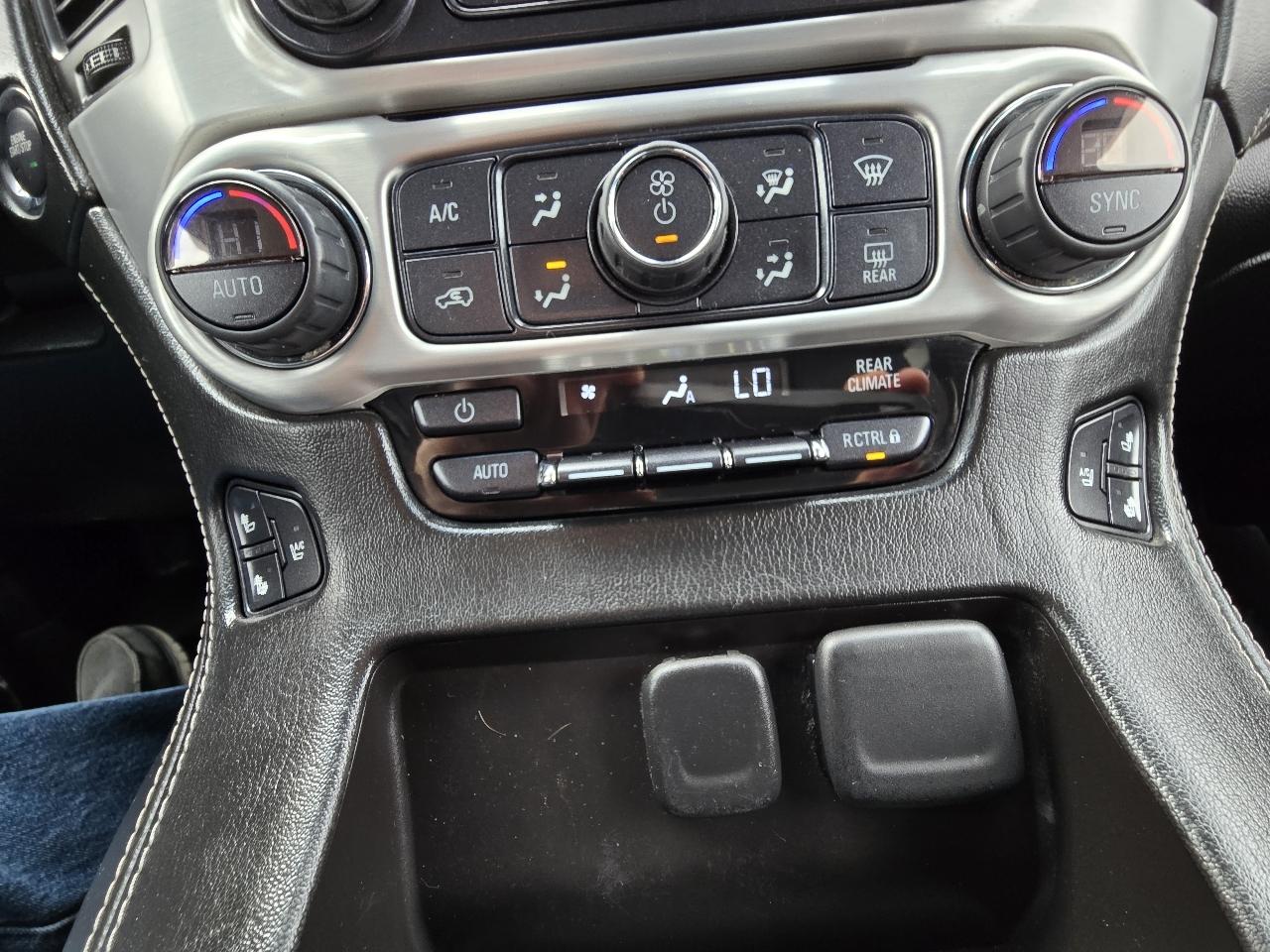 GMC Yukon SLT 4WD 2015