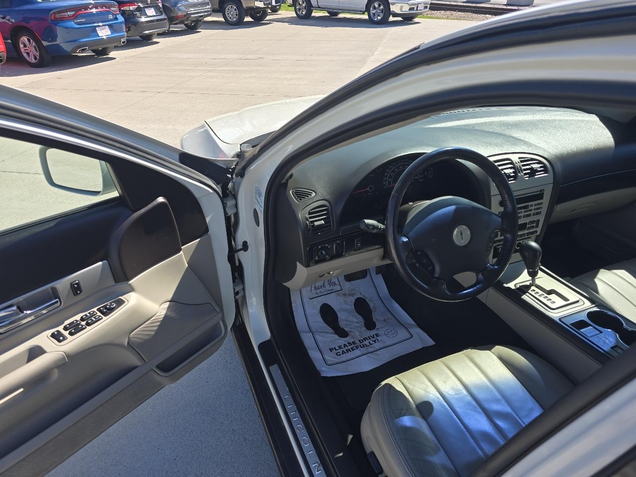 Lincoln LS 4dr Sdn V6 Auto 2003