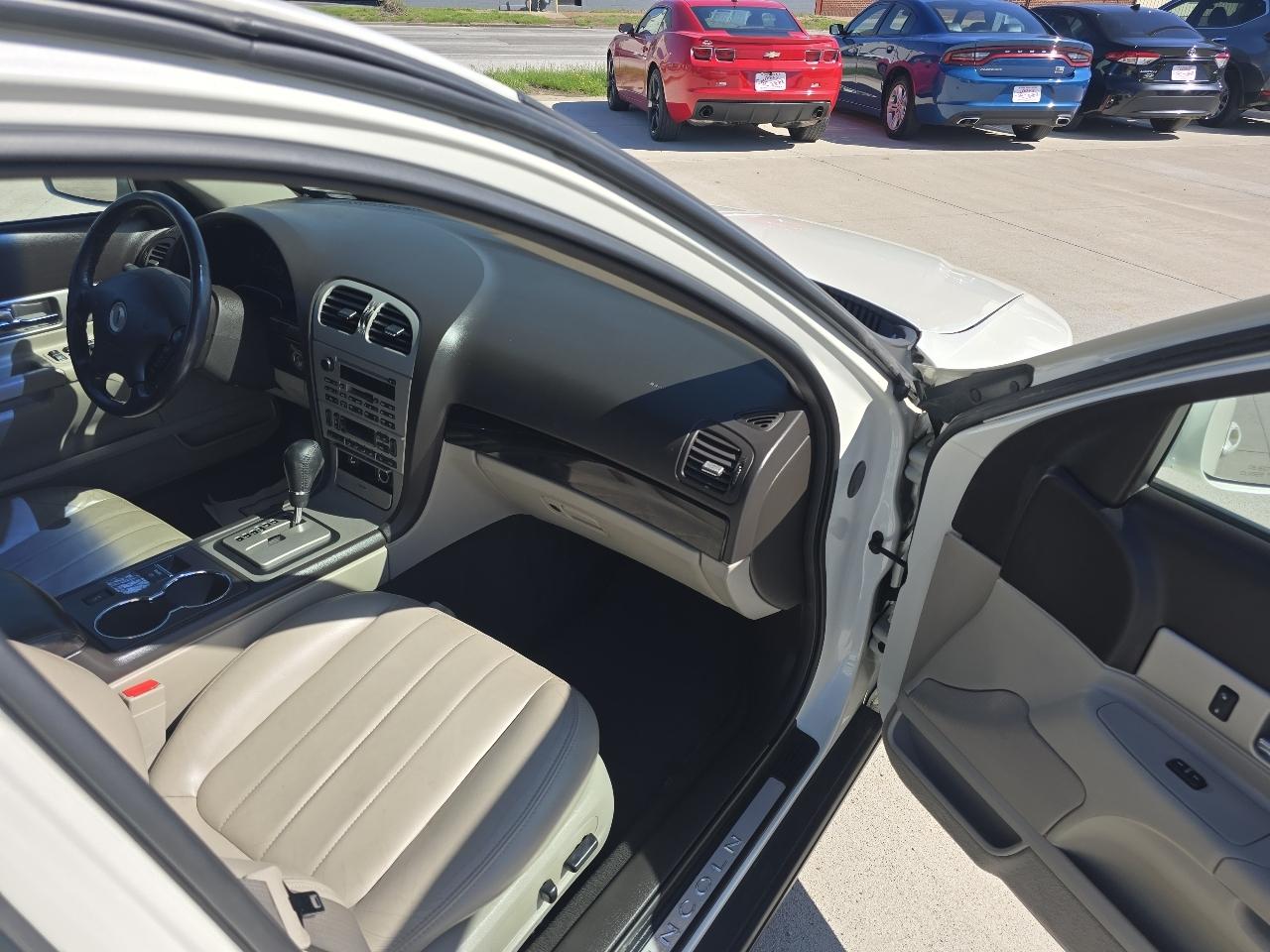 Lincoln LS 4dr Sdn V6 Auto 2003