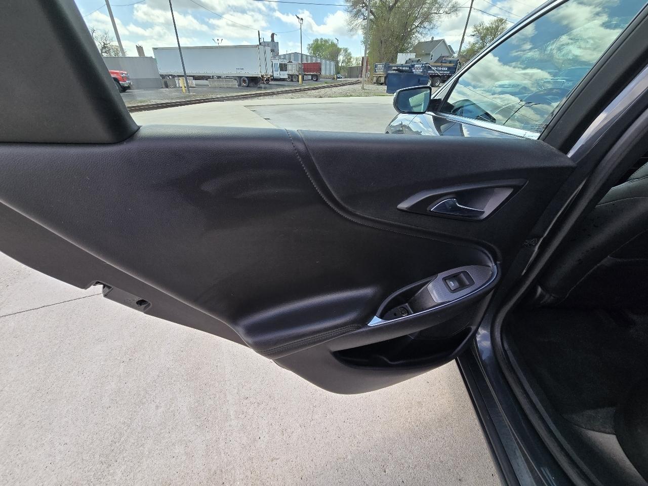 Chevrolet Malibu 1LT 2017