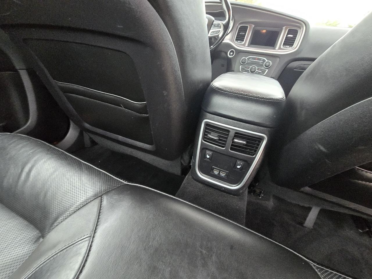 Dodge Charger SXT 2021