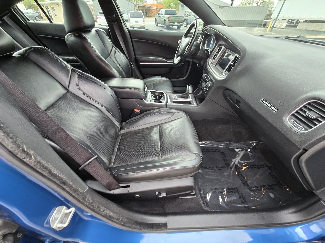 Dodge Charger SXT 2021