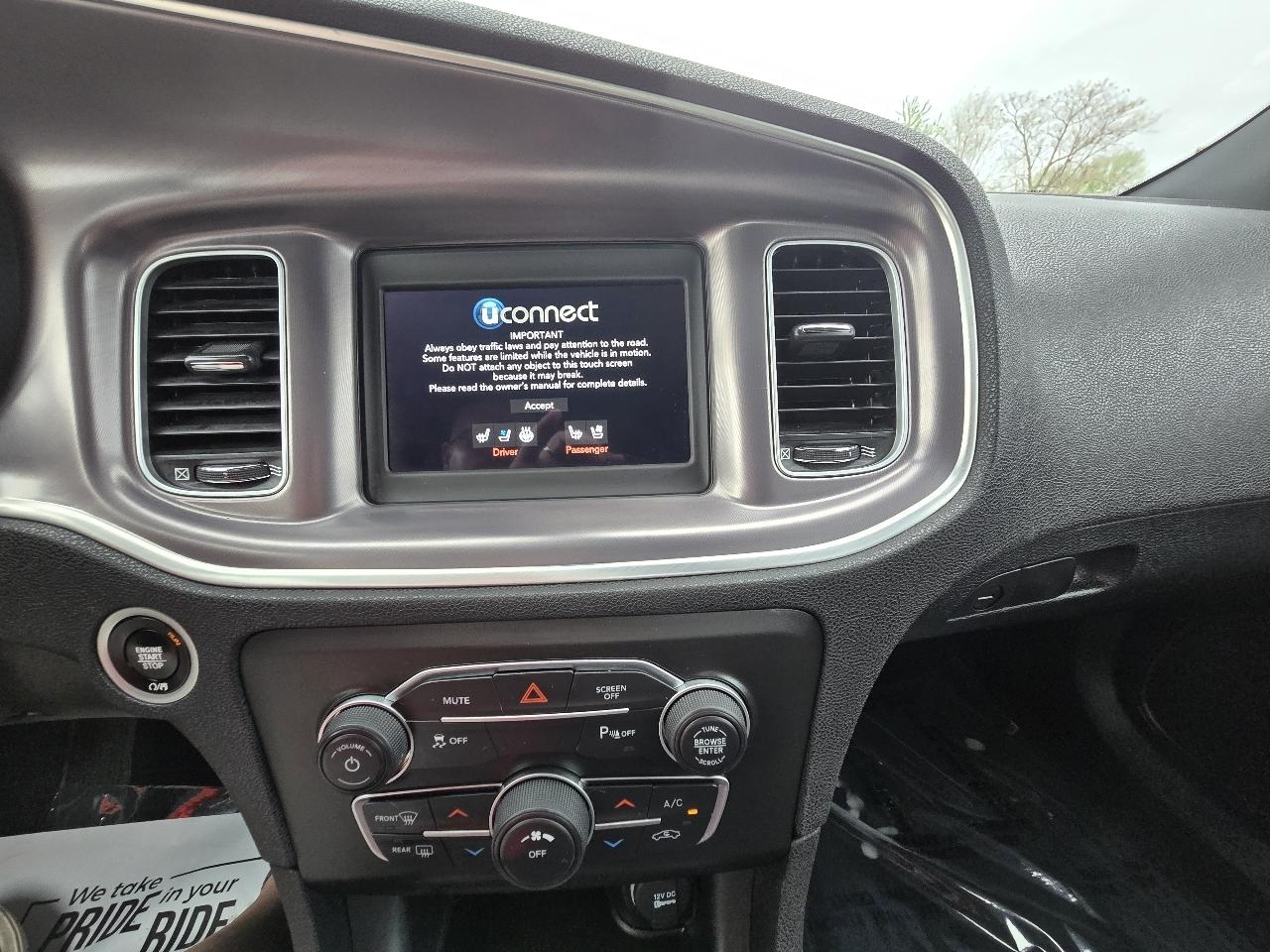 Dodge Charger SXT 2021