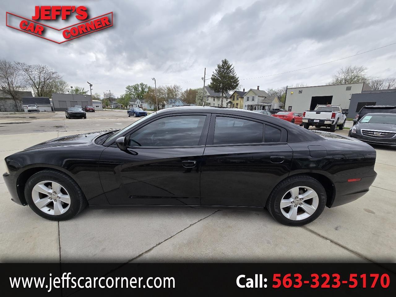 Dodge Charger SE 2012