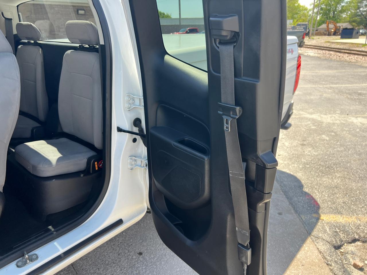 Chevrolet Colorado Work Truck Ext. Cab 4WD 2017