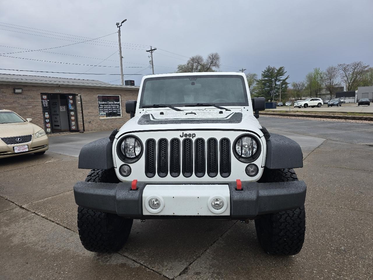 Jeep Wrangler Unlimited Sahara 4WD 2012
