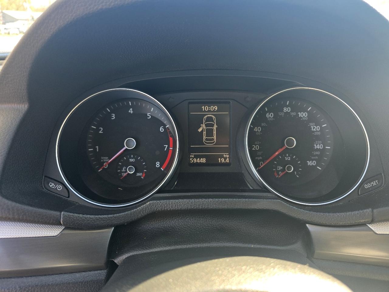 Volkswagen Passat Sedan  2018