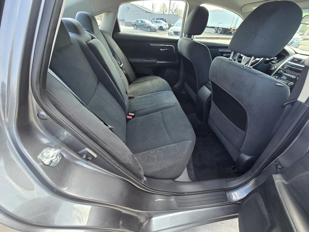 Nissan Altima 2.5 2015