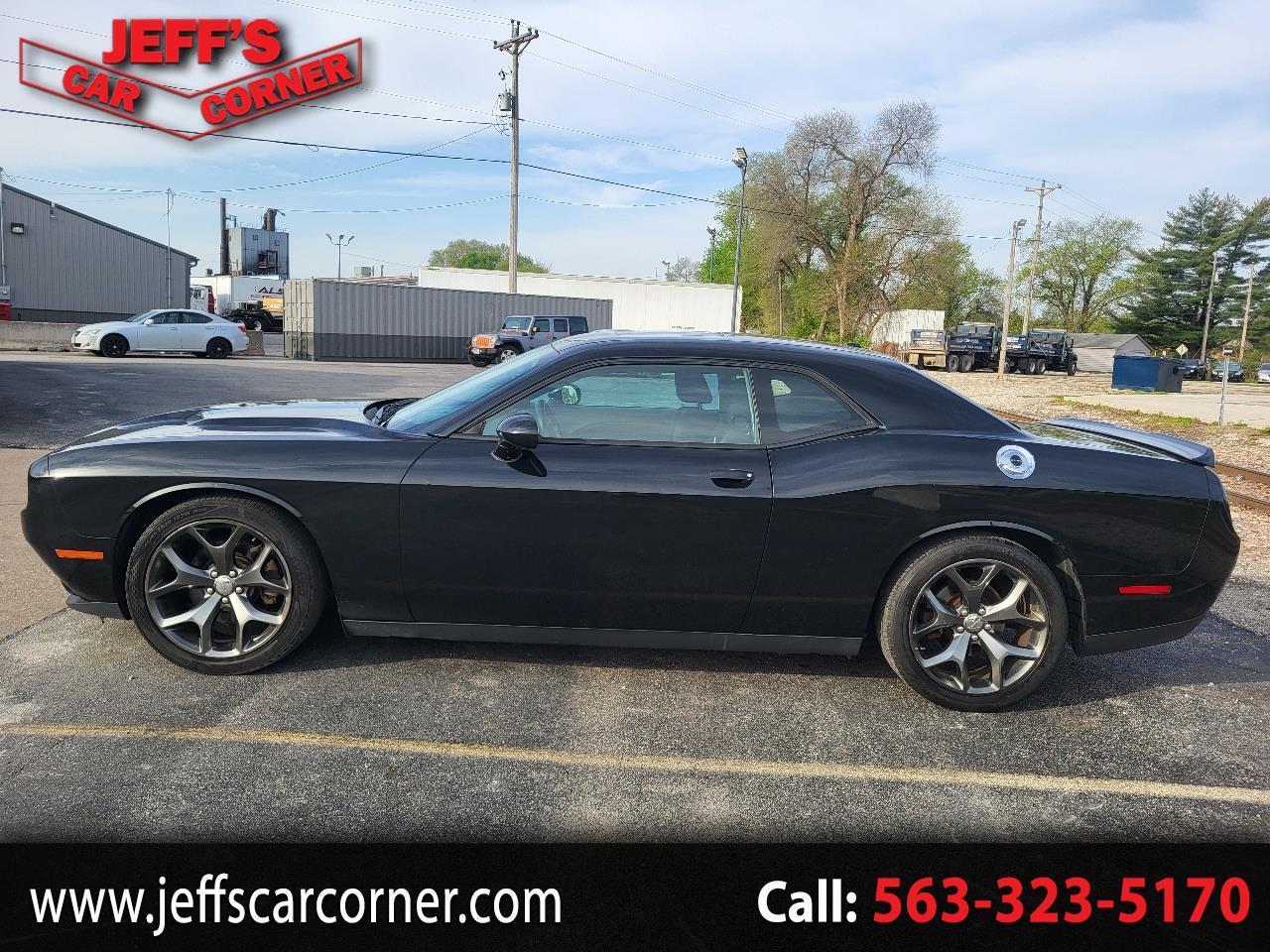 2015 Dodge Challenger SXT