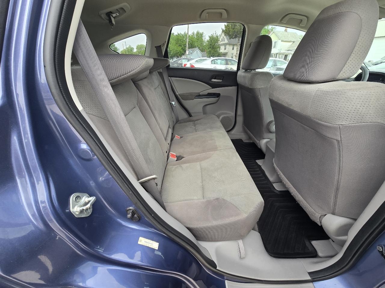 Honda CR-V LX 4WD 5-Speed AT 2013
