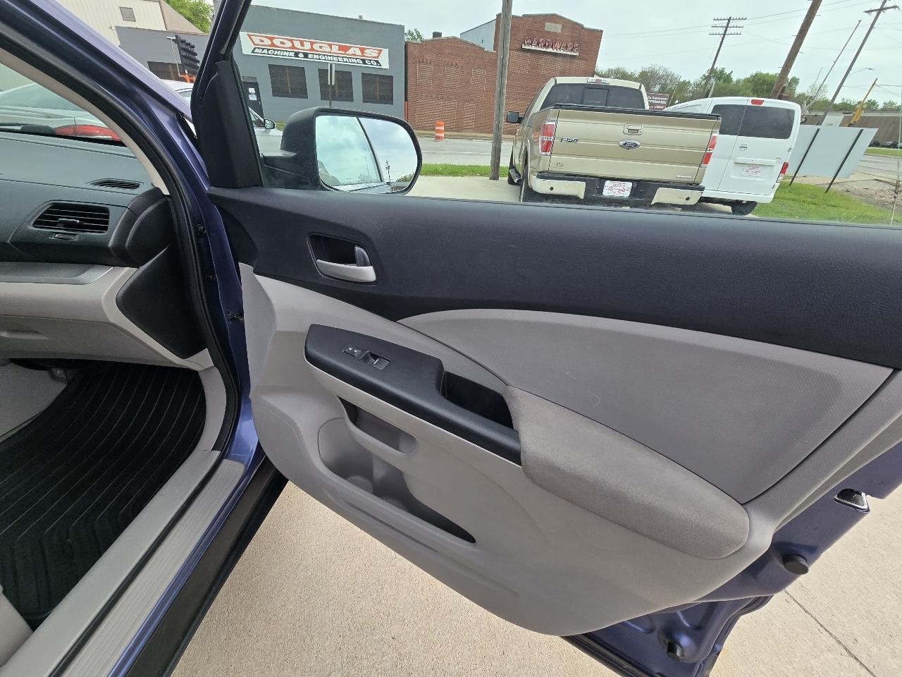 Honda CR-V LX 4WD 5-Speed AT 2013