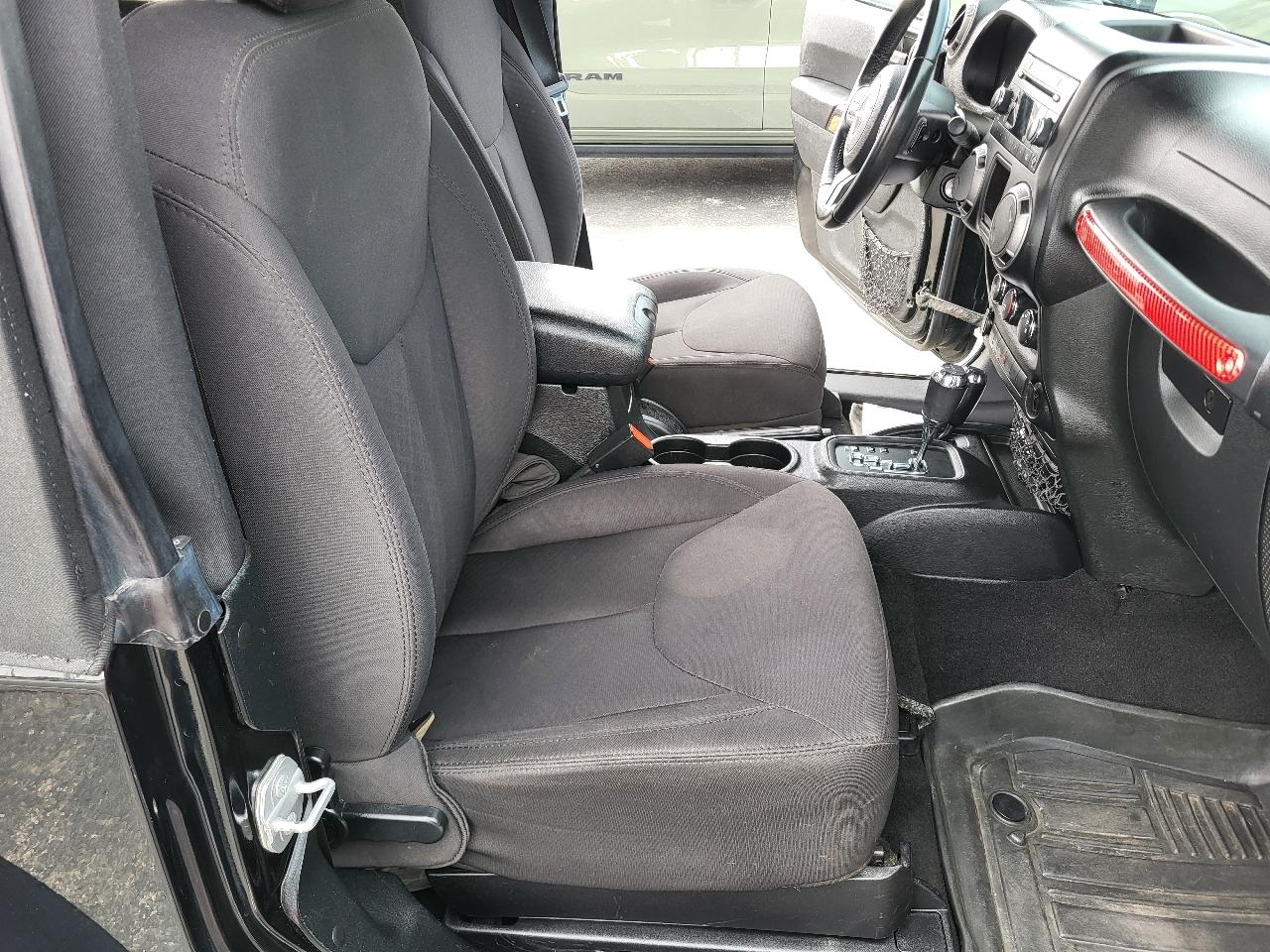 Jeep Wrangler Sport 4WD 2015