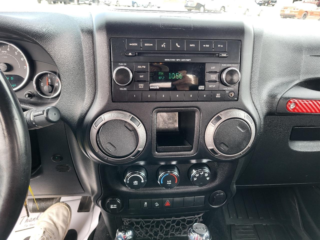 Jeep Wrangler Sport 4WD 2015