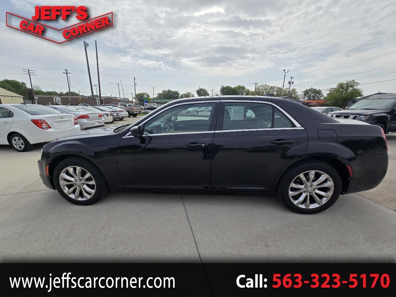 2016 Chrysler 300 Limited AWD