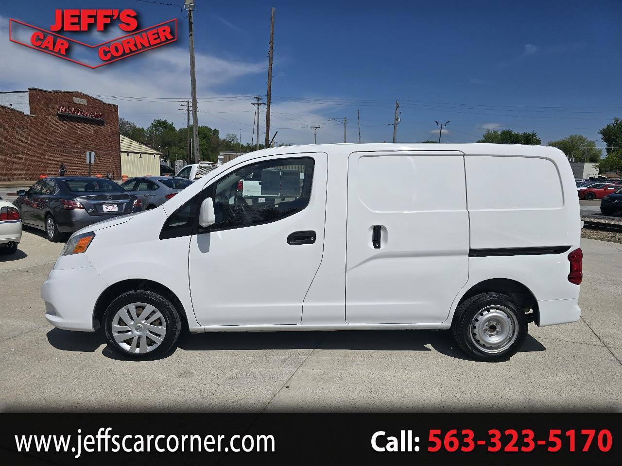 2017 Nissan NV200 S