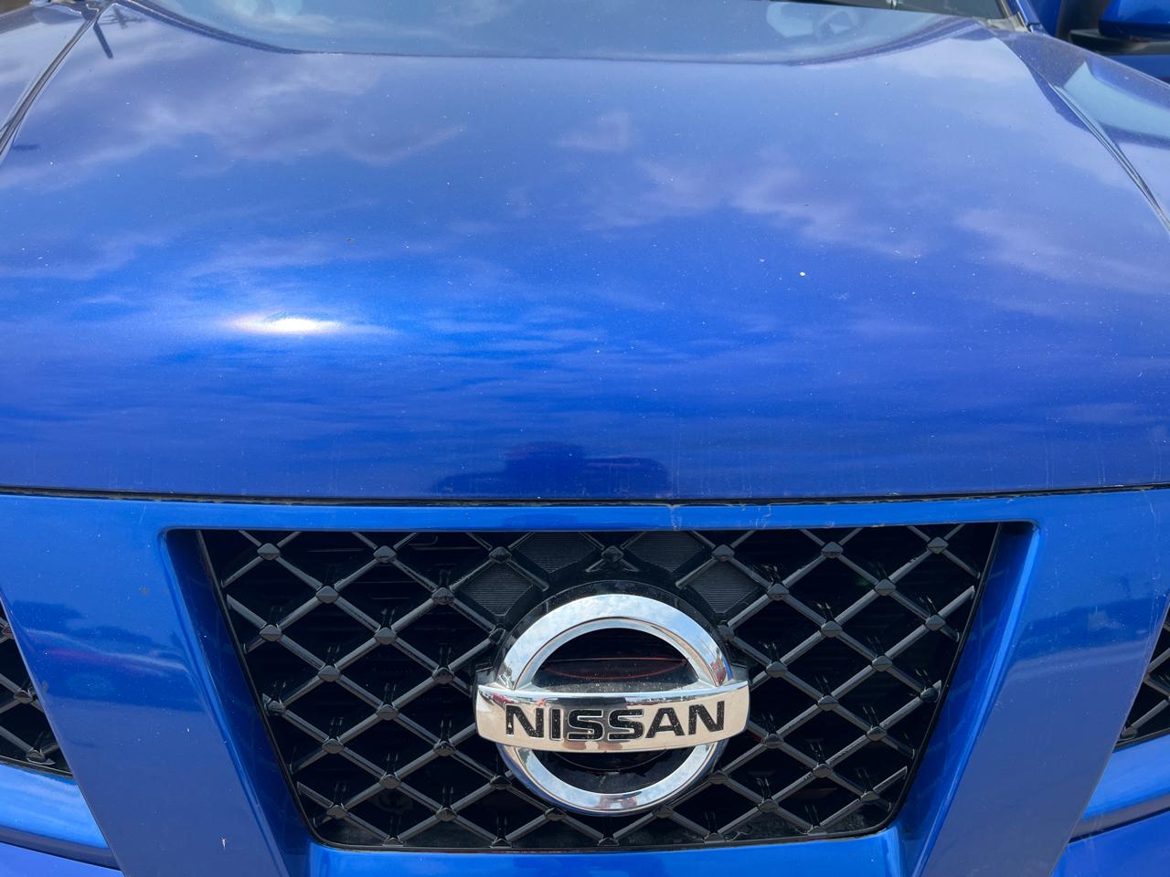 Nissan Frontier PRO-4X Crew Cab 4WD 2012