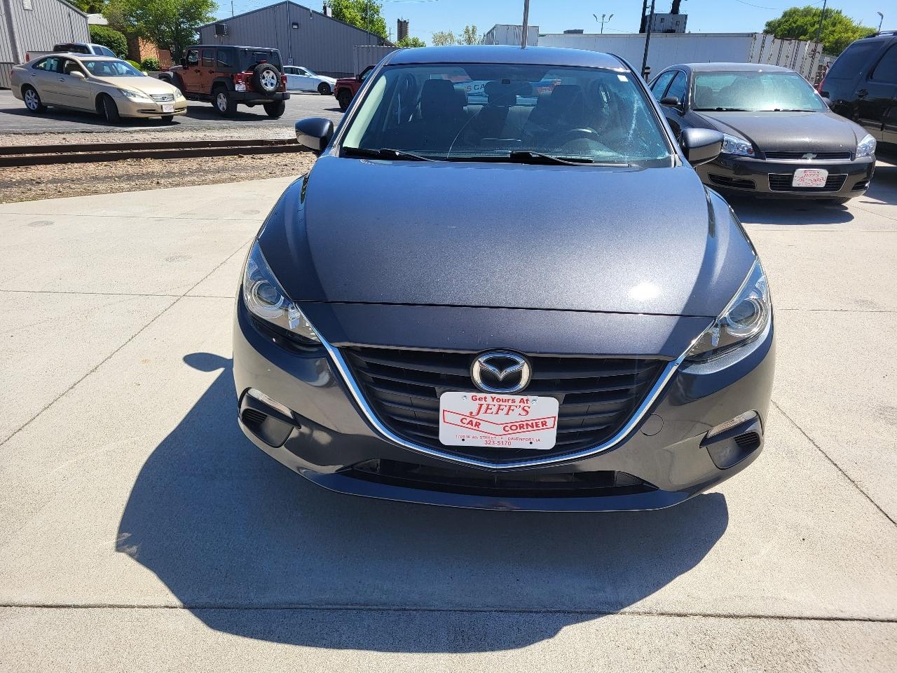 Mazda MAZDA3 i Sport AT 4-Door 2015
