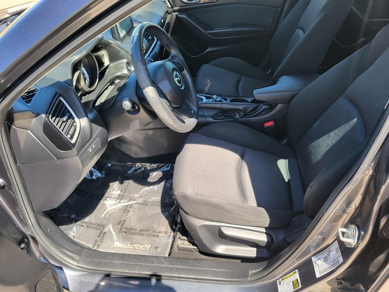 Mazda MAZDA3 i Sport AT 4-Door 2015