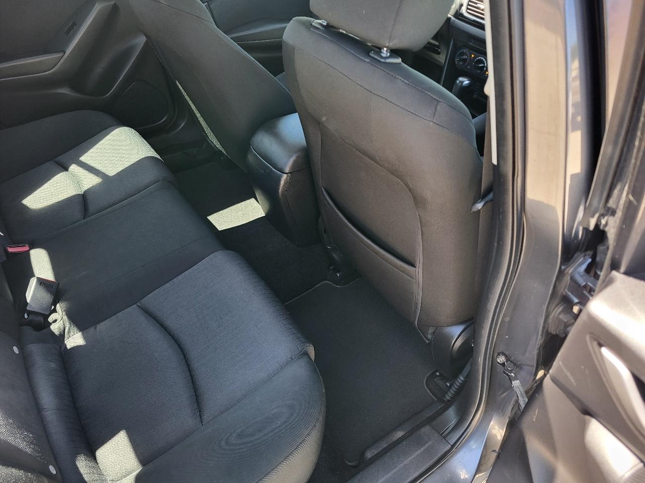 Mazda MAZDA3 i Sport AT 4-Door 2015