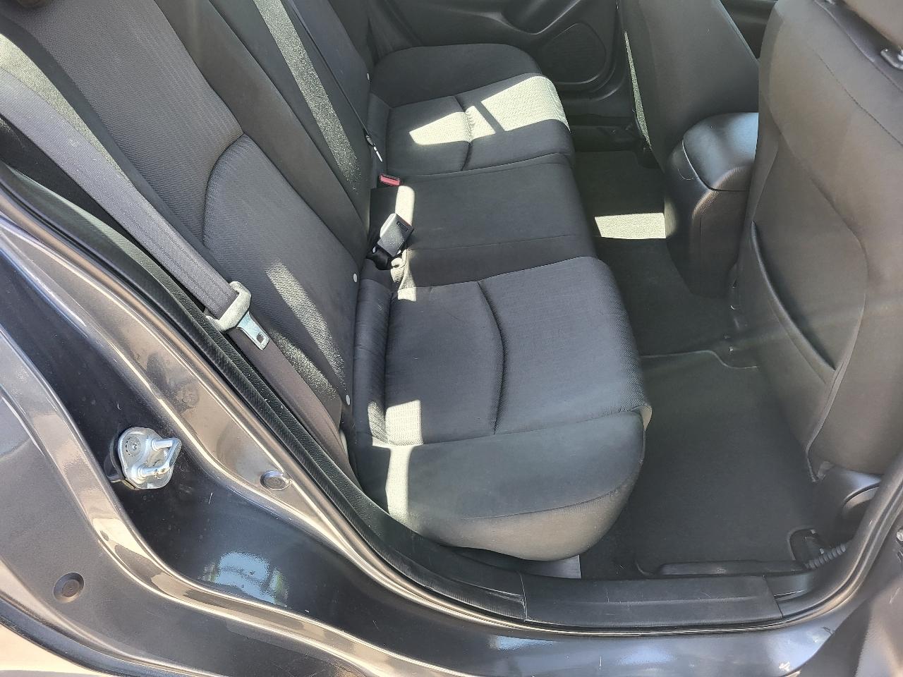Mazda MAZDA3 i Sport AT 4-Door 2015