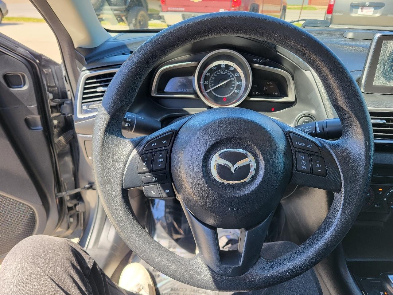 Mazda MAZDA3 i Sport AT 4-Door 2015