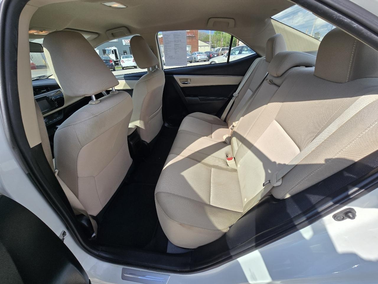 Toyota Corolla LE Eco CVT 2015