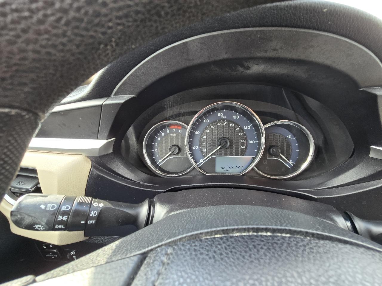 Toyota Corolla LE Eco CVT 2015