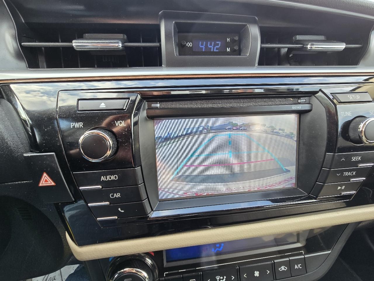 Toyota Corolla LE Eco CVT 2015