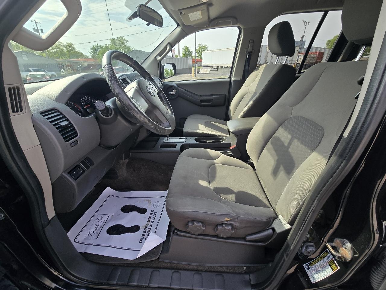 Nissan Xterra S 4WD 2013
