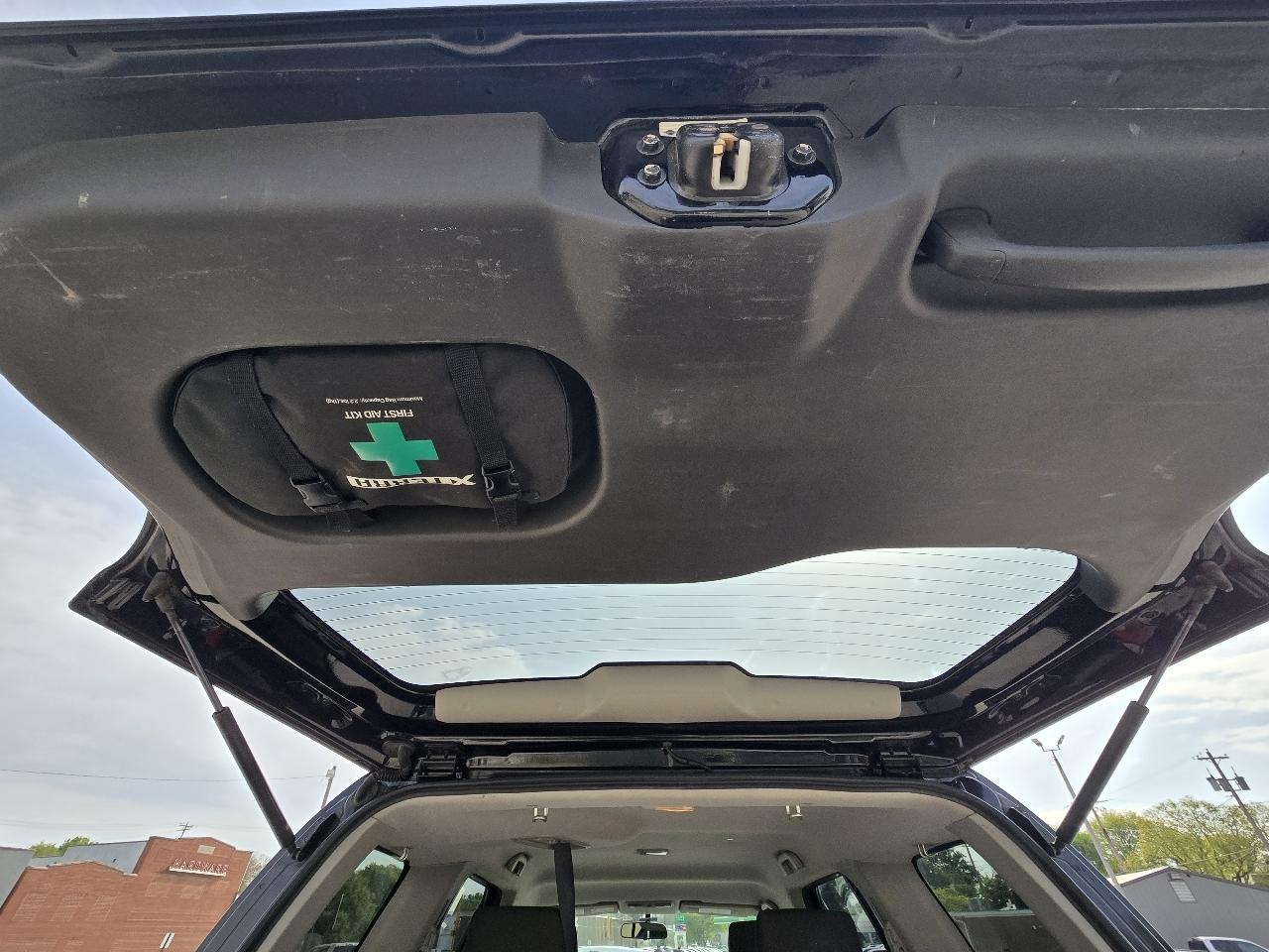 Nissan Xterra S 4WD 2013