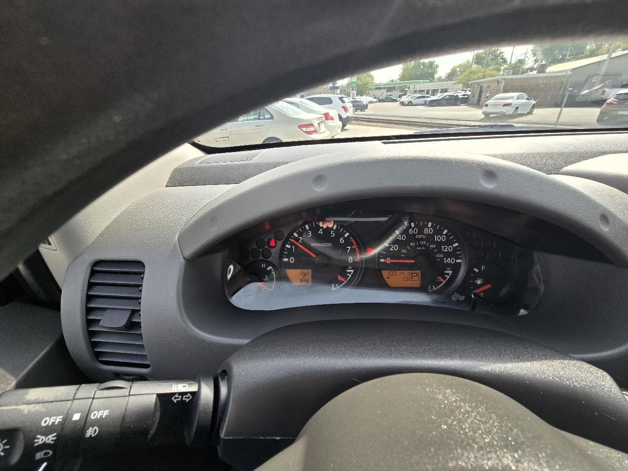Nissan Xterra S 4WD 2013
