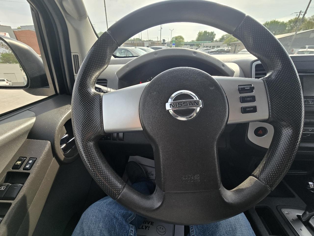 Nissan Xterra S 4WD 2013