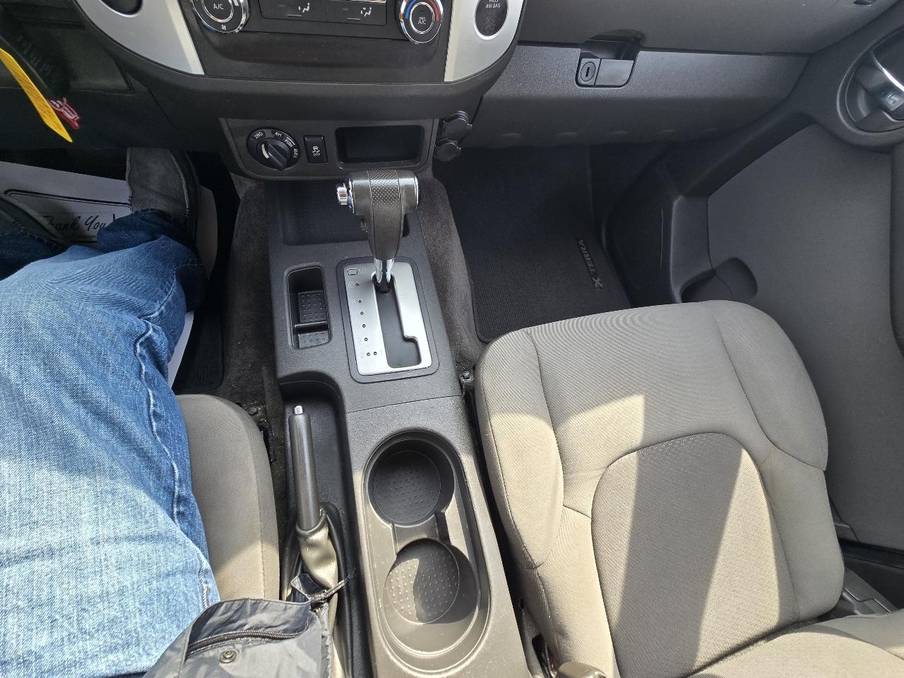 Nissan Xterra S 4WD 2013