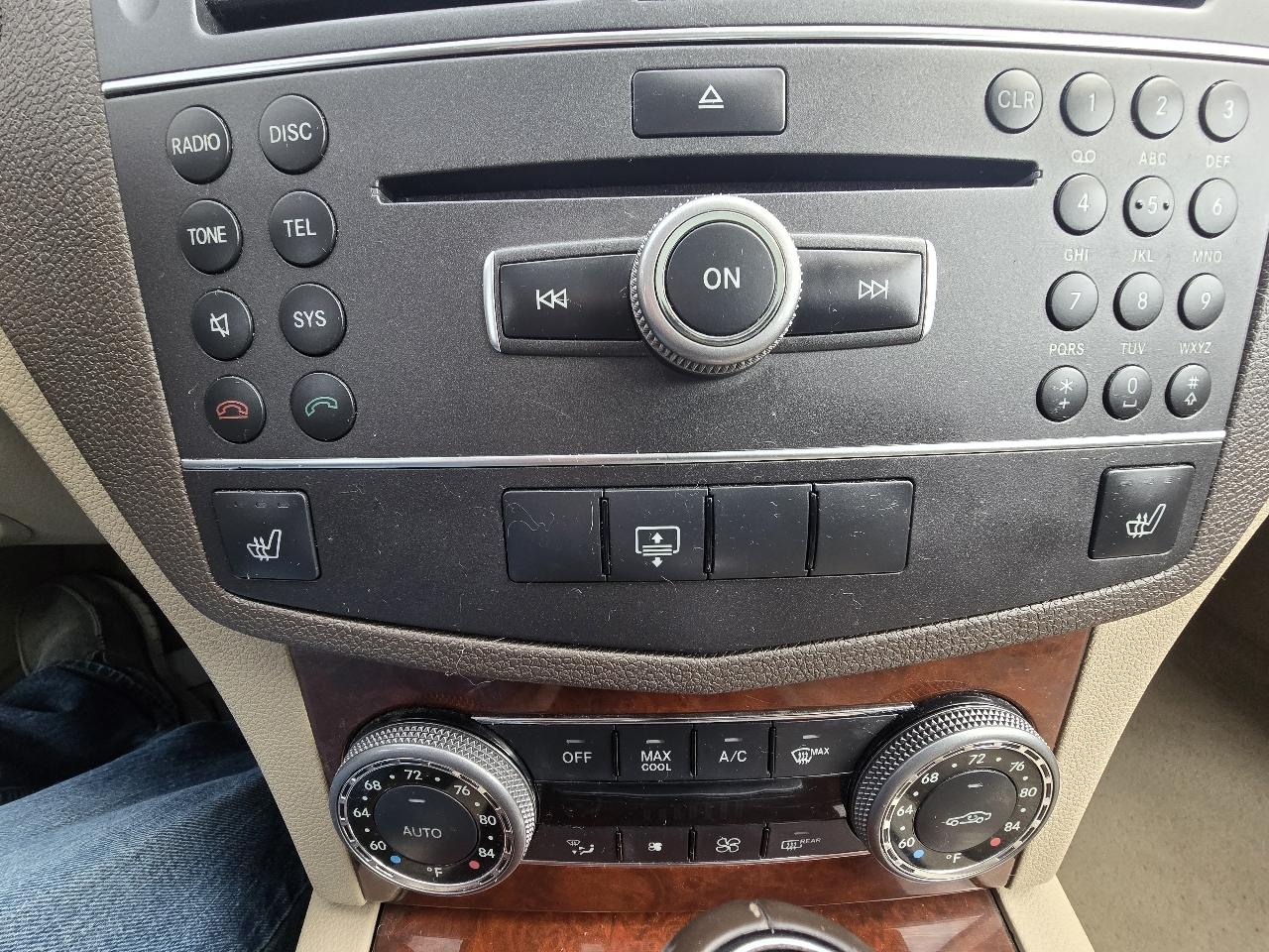 Mercedes-Benz C-Class C300 4MATIC Sport Sedan 2011