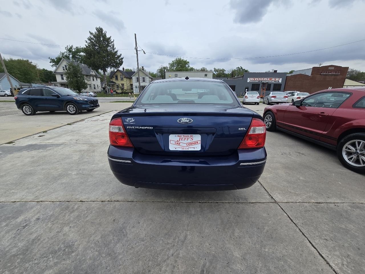 Ford Five Hundred SEL FWD 2007