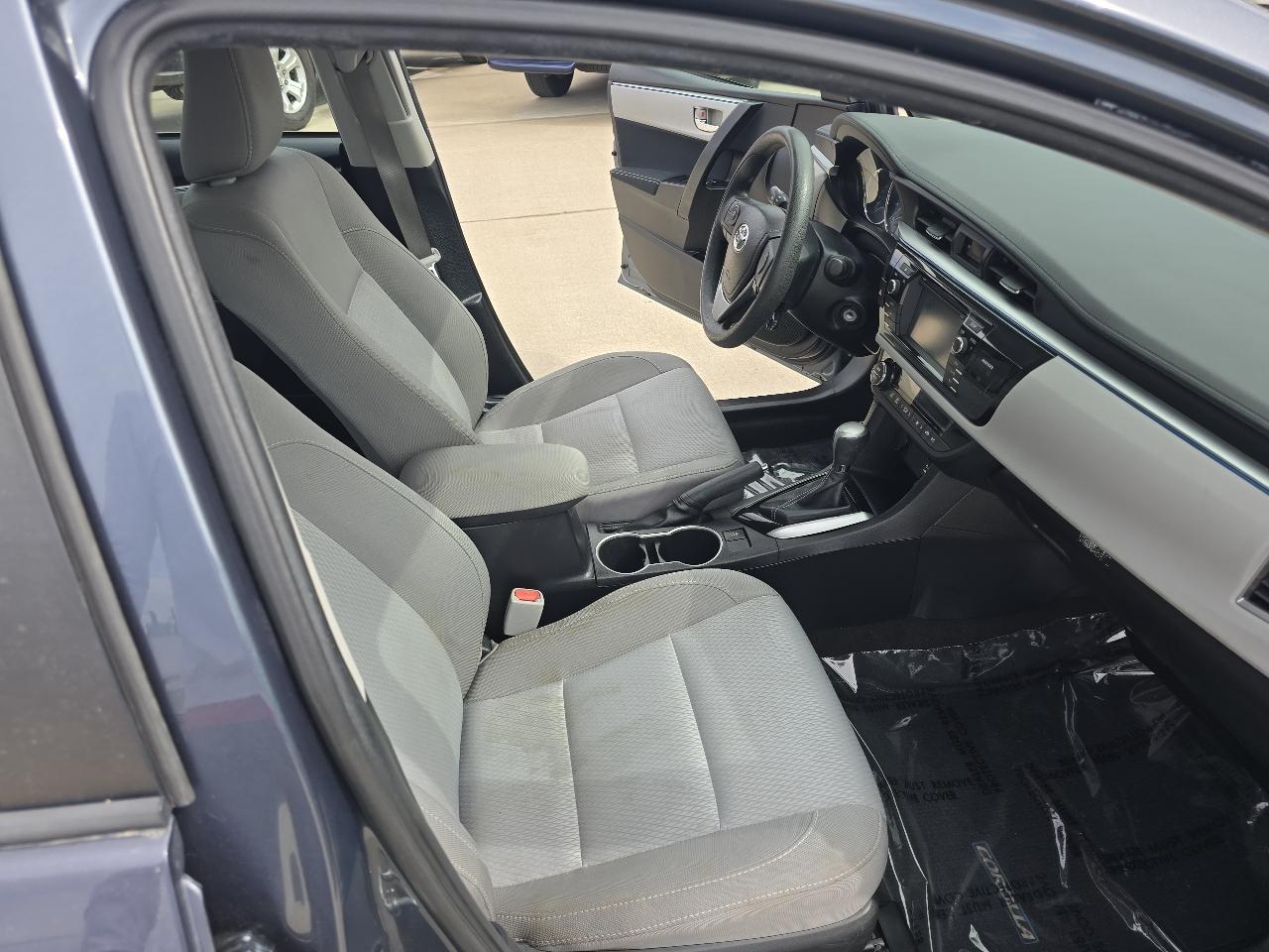 Toyota Corolla LE Eco CVT 2016