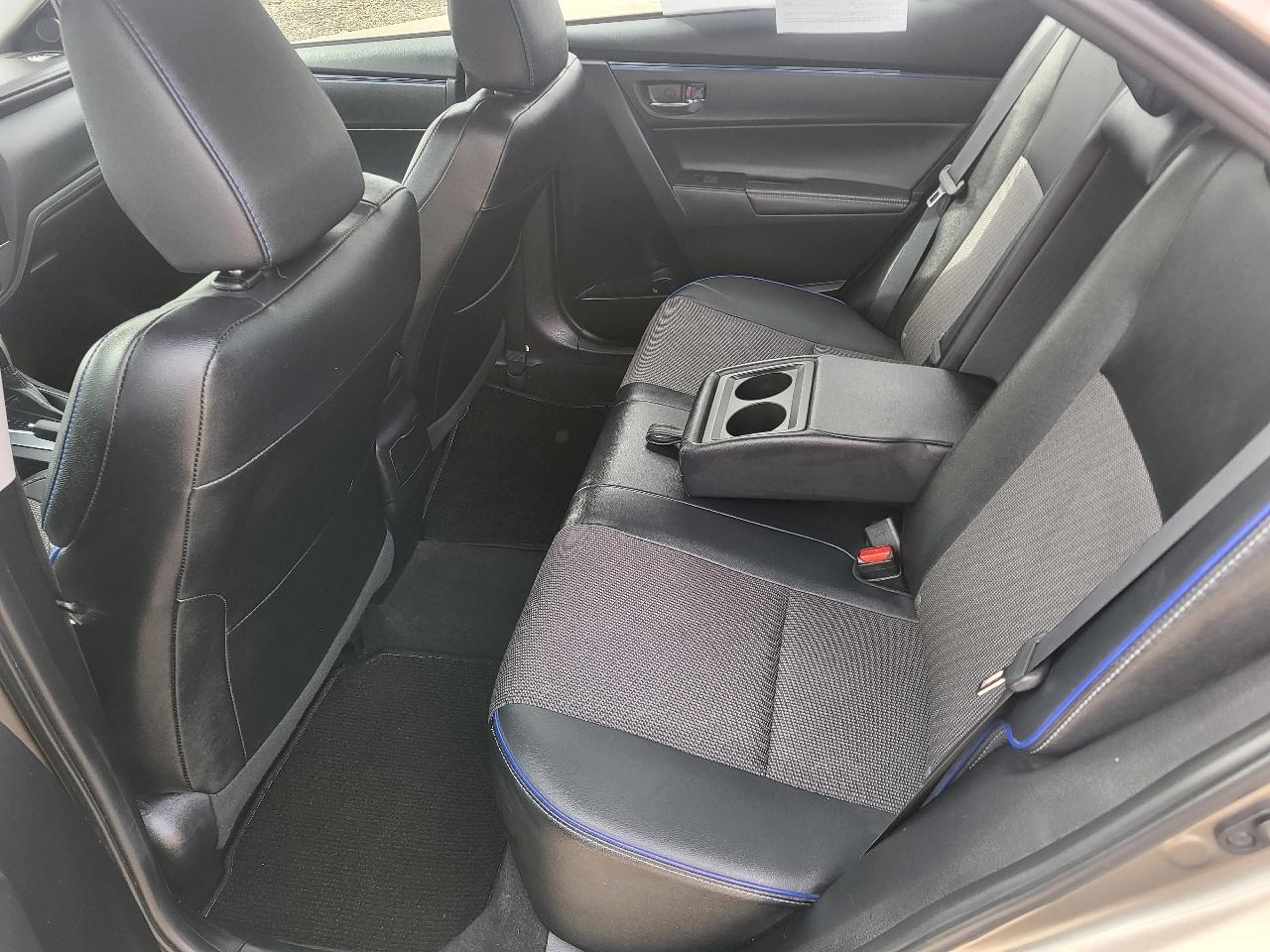 Toyota Corolla SE CVT 2017