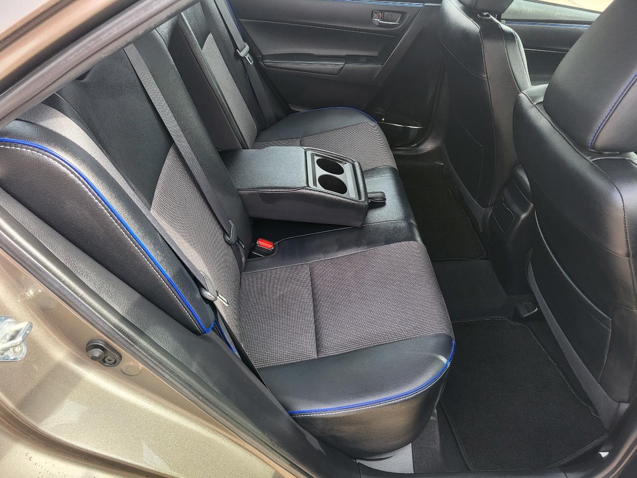 Toyota Corolla SE CVT 2017