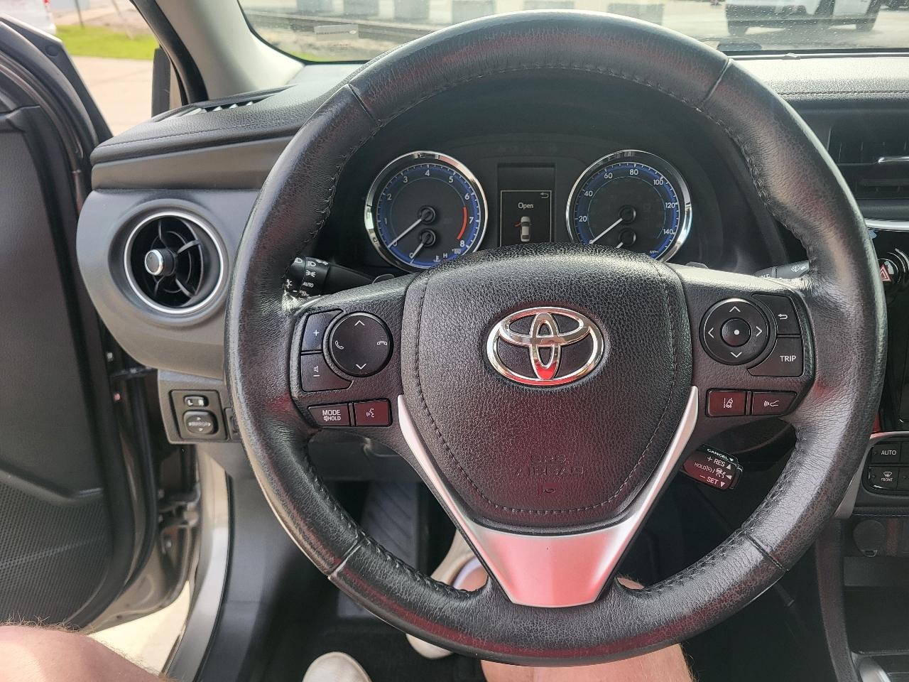 Toyota Corolla SE CVT 2017